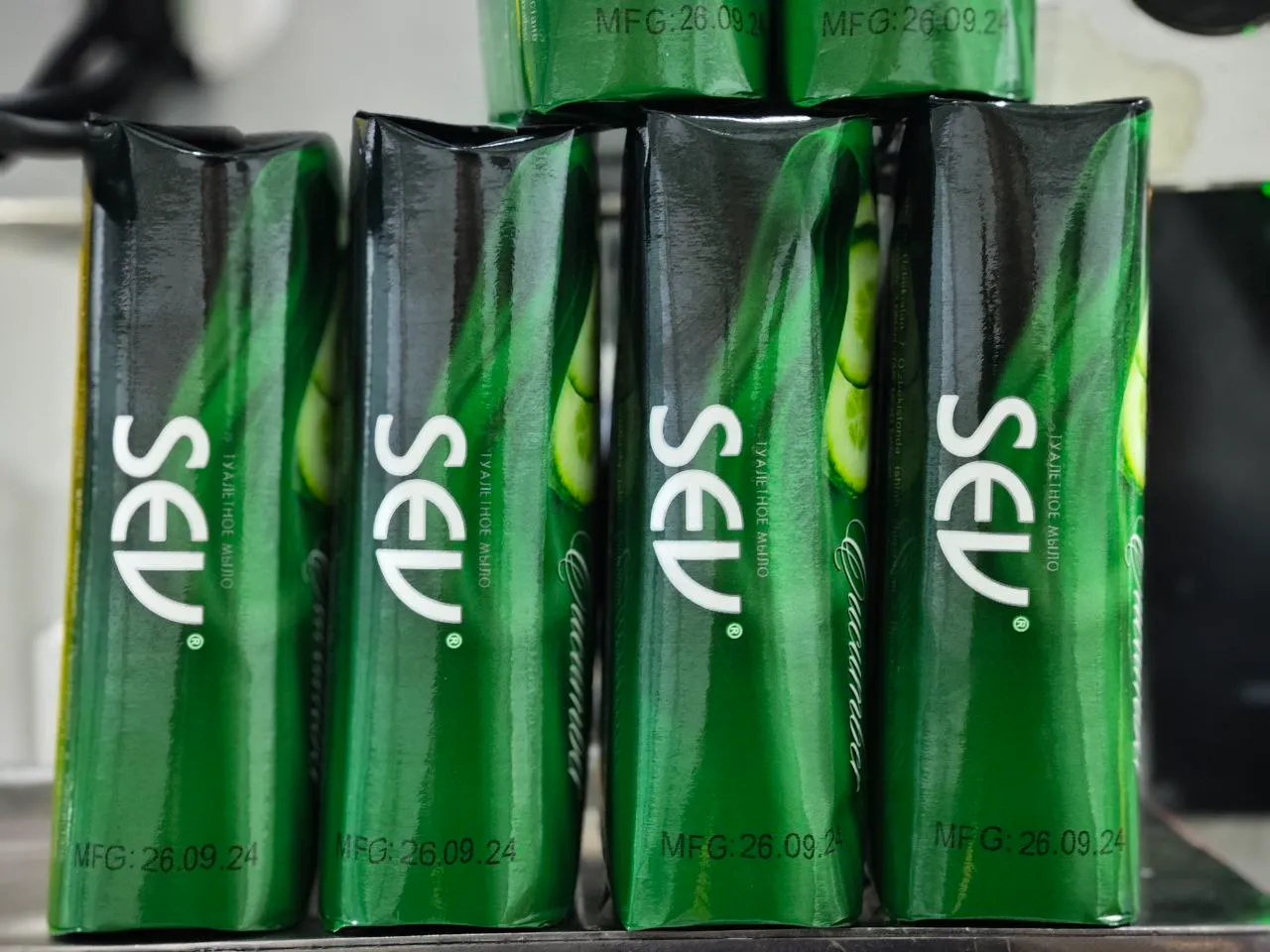 Маркировка даты MFG на упаковке туалетного мыла SEV (гибкая плёнка)
